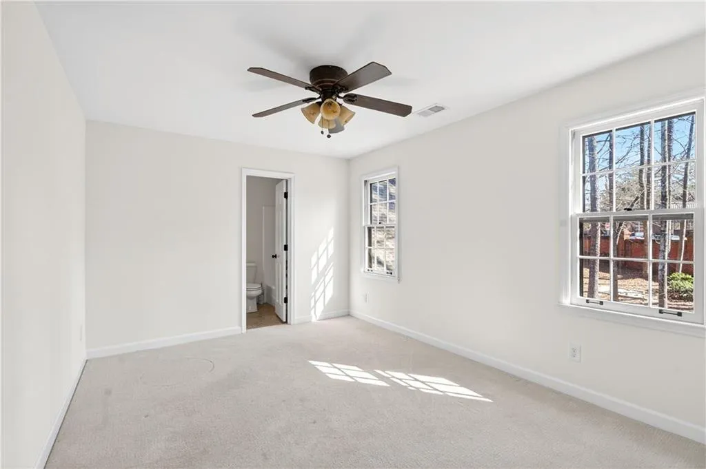 Upstairs Bedroom with Ensuite Bathroom