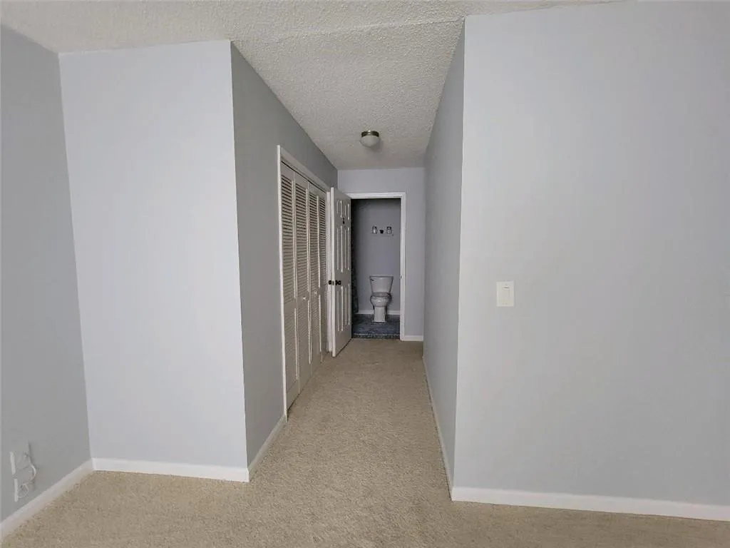 407 Barrington Hills Drive, Sandy Springs, Georgia 30350, 2 Bedrooms Bedrooms, ,2 BathroomsBathrooms,Residential,Sold,407 Barrington Hills Drive,6848377