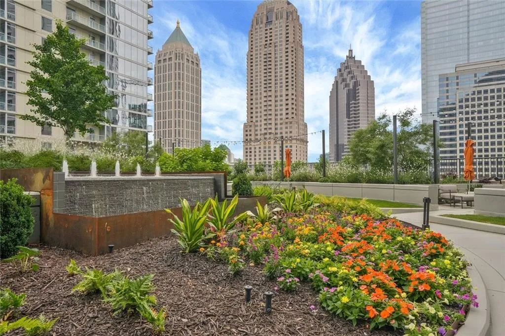 1080 Peachtree Street Ne Unit 703, Atlanta, Georgia 30309, 2 Bedrooms Bedrooms, ,2 BathroomsBathrooms,Residential,For Sale,1080 Peachtree Street Ne Unit 703,7618871