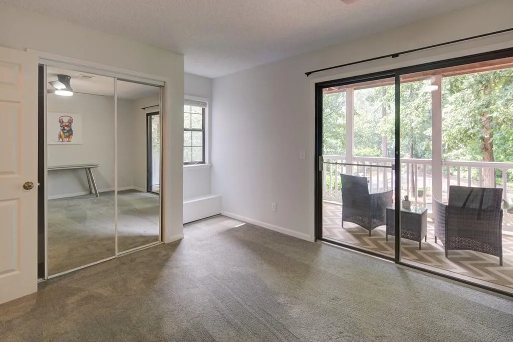 106 Barrington Hills Drive, Sandy Springs, Georgia 30350, 2 Bedrooms Bedrooms, ,2 BathroomsBathrooms,Residential,Sold,106 Barrington Hills Drive,6762061