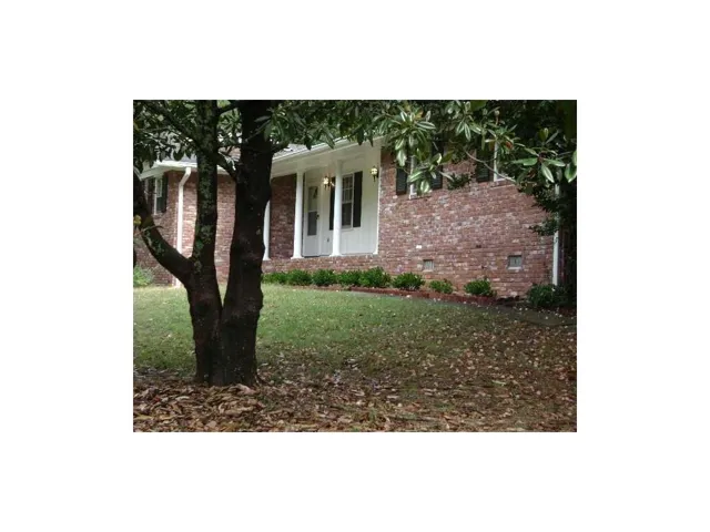 3941 Lake Carlton Road S, Loganville, Georgia 30052