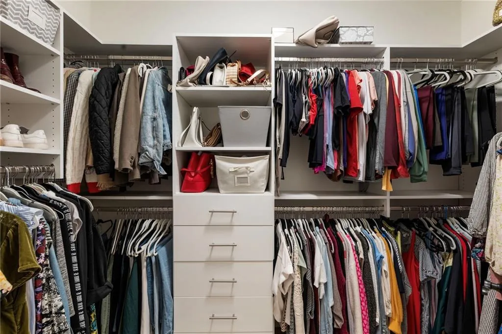View of walk in closet