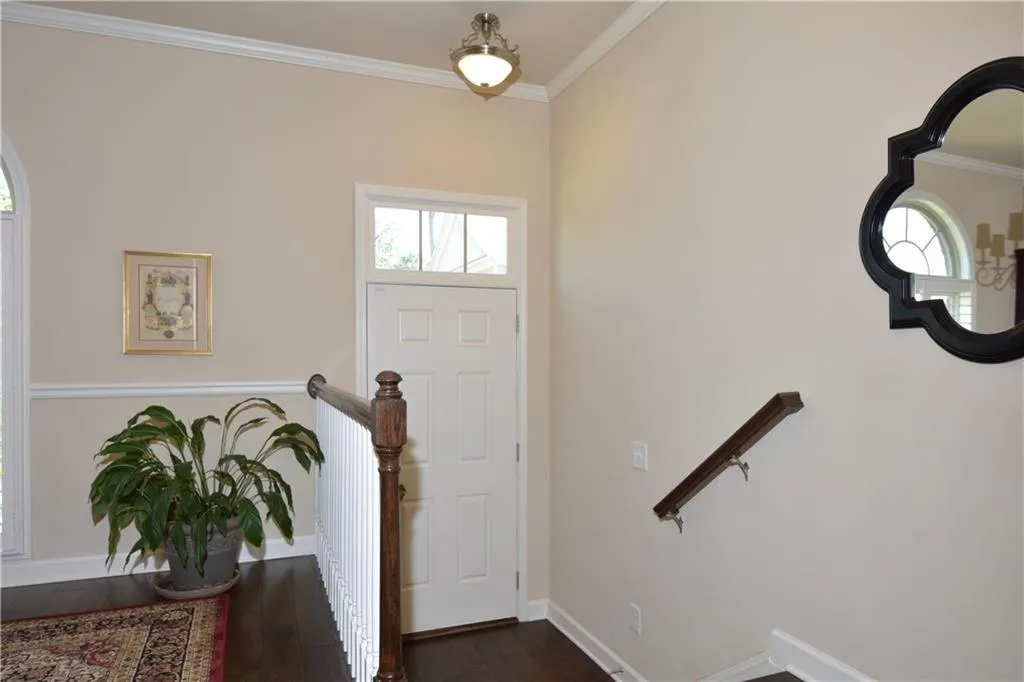 7305 Glisten Avenue, Atlanta, Georgia 30328, 3 Bedrooms Bedrooms, ,3 BathroomsBathrooms,Residential,Sold,7305 Glisten Avenue,5707174