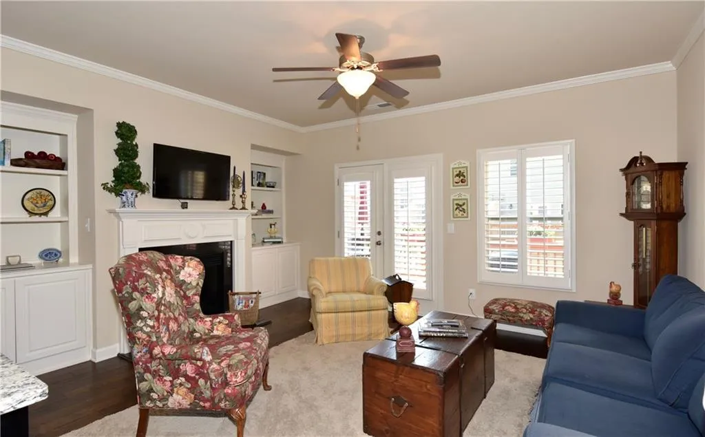 7305 Glisten Avenue, Atlanta, Georgia 30328, 3 Bedrooms Bedrooms, ,3 BathroomsBathrooms,Residential,Sold,7305 Glisten Avenue,5707174