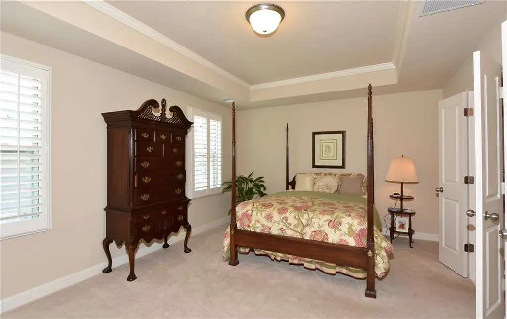 7305 Glisten Avenue, Atlanta, Georgia 30328, 3 Bedrooms Bedrooms, ,3 BathroomsBathrooms,Residential,Sold,7305 Glisten Avenue,5707174