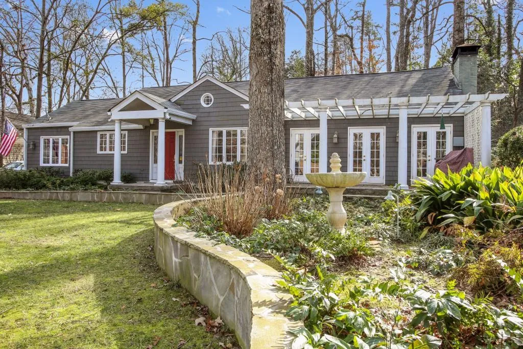 1211 Sheridan Road, Atlanta, Georgia 30324, 3 Bedrooms Bedrooms, ,2 BathroomsBathrooms,Residential,Sold,1211 Sheridan Road,5790865