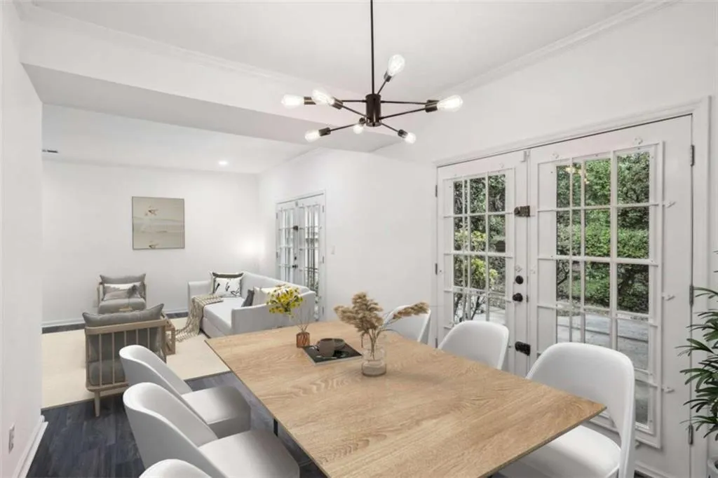 5490 Chemin De Vie, Sandy Springs, Georgia 30342, 3 Bedrooms Bedrooms, ,2 BathroomsBathrooms,Residential,For Sale,5490 Chemin De Vie,7592281