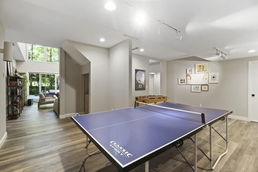 980 Riverside Trace, Sandy Springs, Georgia 30328, 4 Bedrooms Bedrooms, ,3 BathroomsBathrooms,Residential,Sold,980 Riverside Trace,7415175 980 Riverside Trace, Sandy Springs, Georgia 30328, 4 Bedrooms Bedrooms, ,3 BathroomsBathrooms,Residential,Sold,980 Riverside Trace,7415175