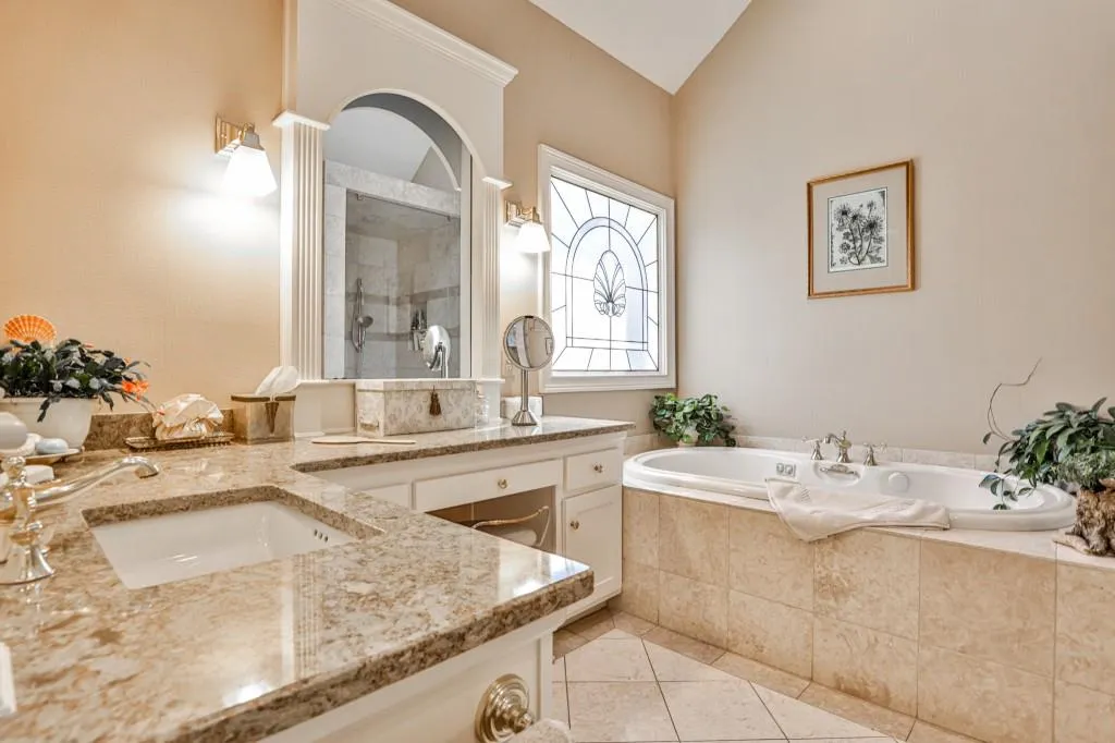 7525 Bridgegate Court, Atlanta, Georgia 30350, 5 Bedrooms Bedrooms, ,4 BathroomsBathrooms,Residential,Sold,7525 Bridgegate Court,6992556