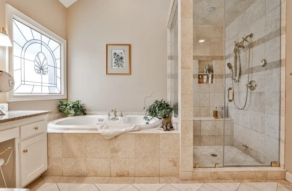 7525 Bridgegate Court, Atlanta, Georgia 30350, 5 Bedrooms Bedrooms, ,4 BathroomsBathrooms,Residential,Sold,7525 Bridgegate Court,6992556