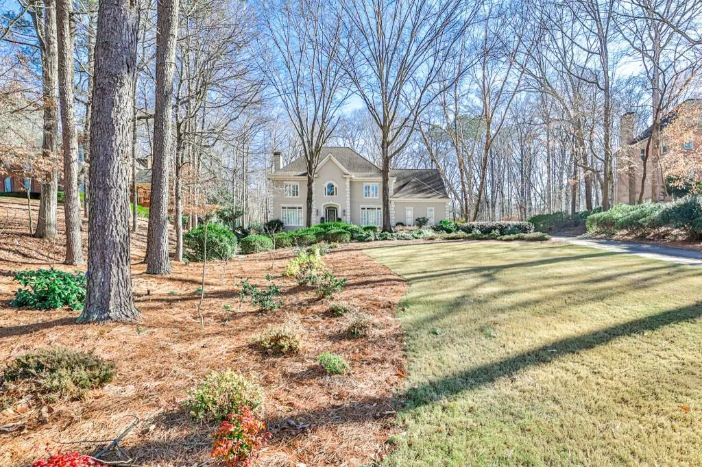 7525 Bridgegate Court, Atlanta, Georgia 30350, 5 Bedrooms Bedrooms, ,4 BathroomsBathrooms,Residential,Sold,7525 Bridgegate Court,6992556