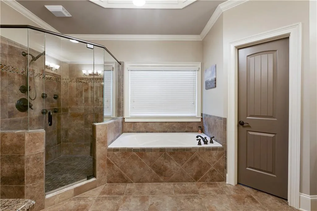 7981 Magnolia Square, Sandy Springs, Georgia 30350, 4 Bedrooms Bedrooms, ,3 BathroomsBathrooms,Residential,Sold,7981 Magnolia Square,6776256