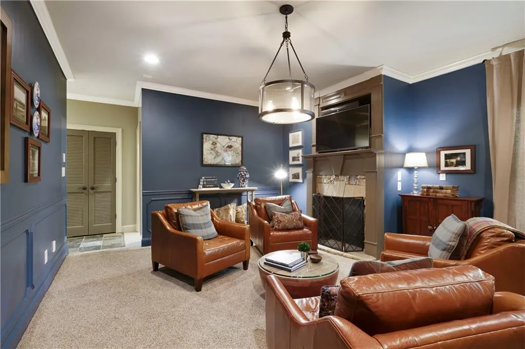 7981 Magnolia Square, Sandy Springs, Georgia 30350, 4 Bedrooms Bedrooms, ,3 BathroomsBathrooms,Residential,Sold,7981 Magnolia Square,6776256