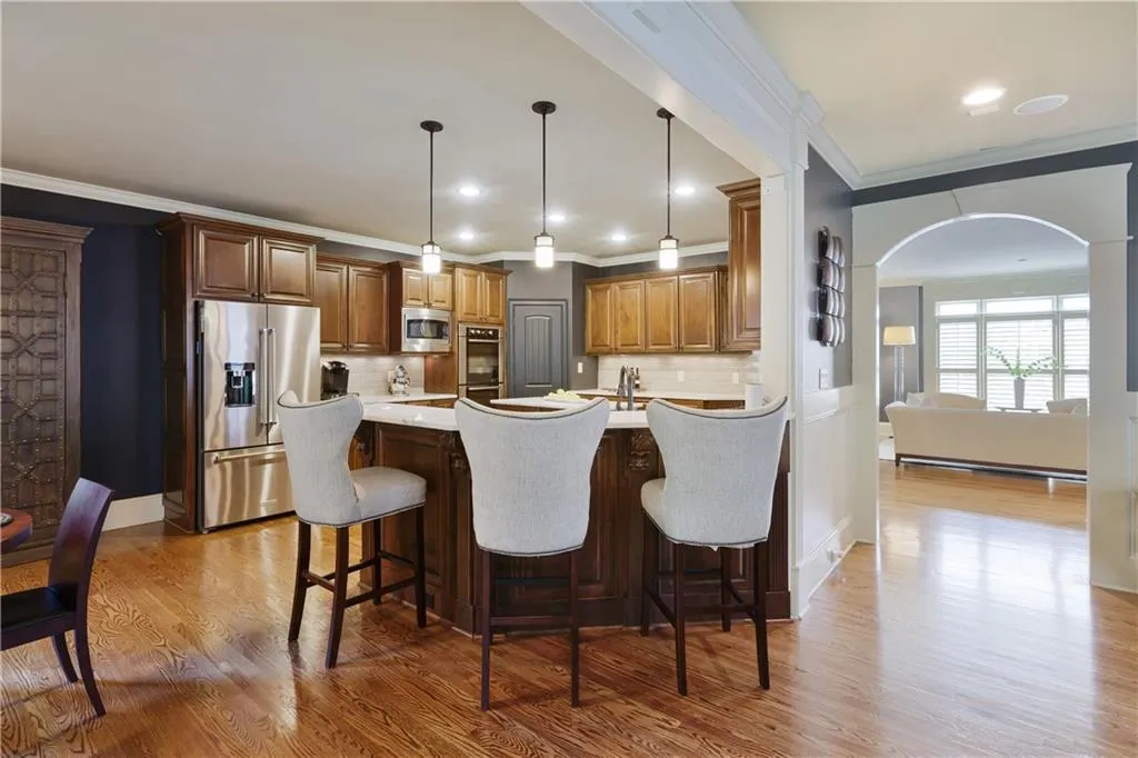 7981 Magnolia Square, Sandy Springs, Georgia 30350, 4 Bedrooms Bedrooms, ,3 BathroomsBathrooms,Residential,Sold,7981 Magnolia Square,6776256