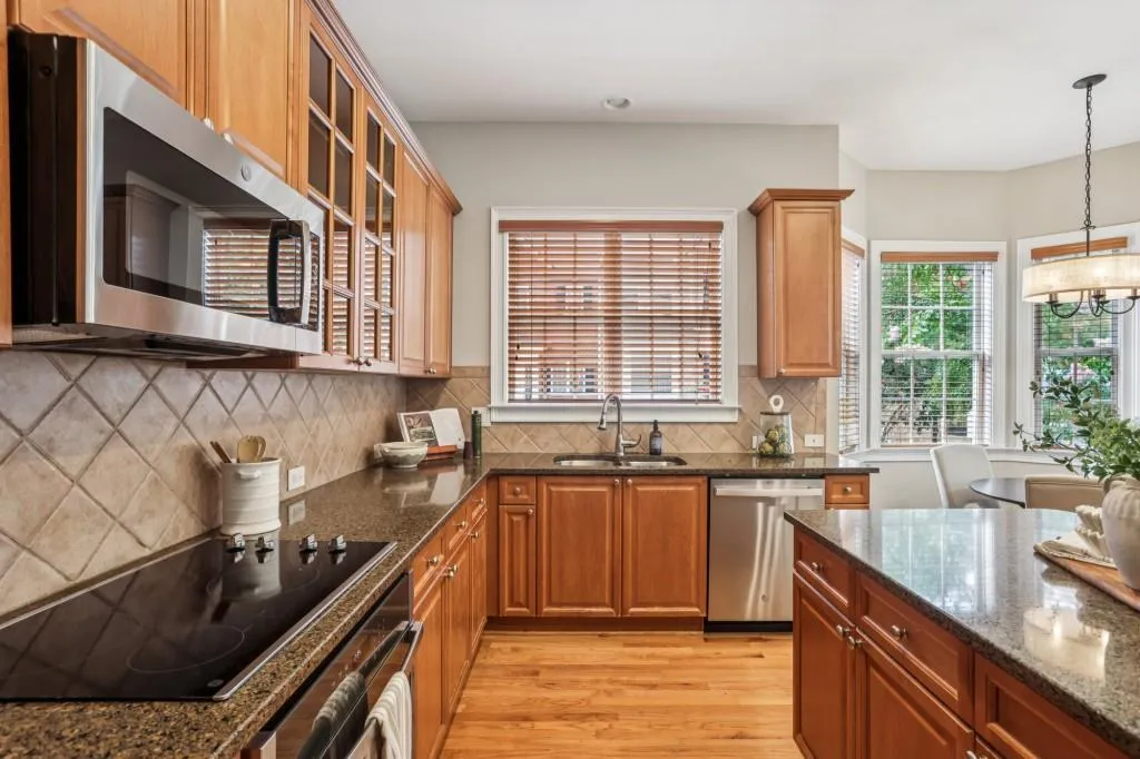 3048 Woodwalk Drive Se Unit 14, Atlanta, Georgia 30339, 4 Bedrooms Bedrooms, ,3 BathroomsBathrooms,Residential,For Sale,3048 Woodwalk Drive Se Unit 14,7647984