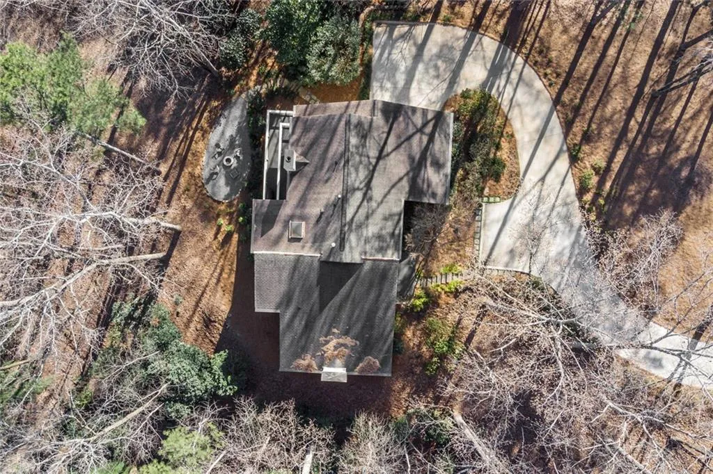 5045 Riverview Road, Atlanta, Georgia 30327, 5 Bedrooms Bedrooms, ,3 BathroomsBathrooms,Residential,Sold,5045 Riverview Road,7001720