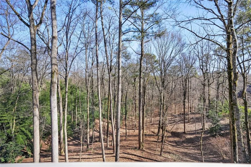 5045 Riverview Road, Atlanta, Georgia 30327, 5 Bedrooms Bedrooms, ,3 BathroomsBathrooms,Residential,Sold,5045 Riverview Road,7001720