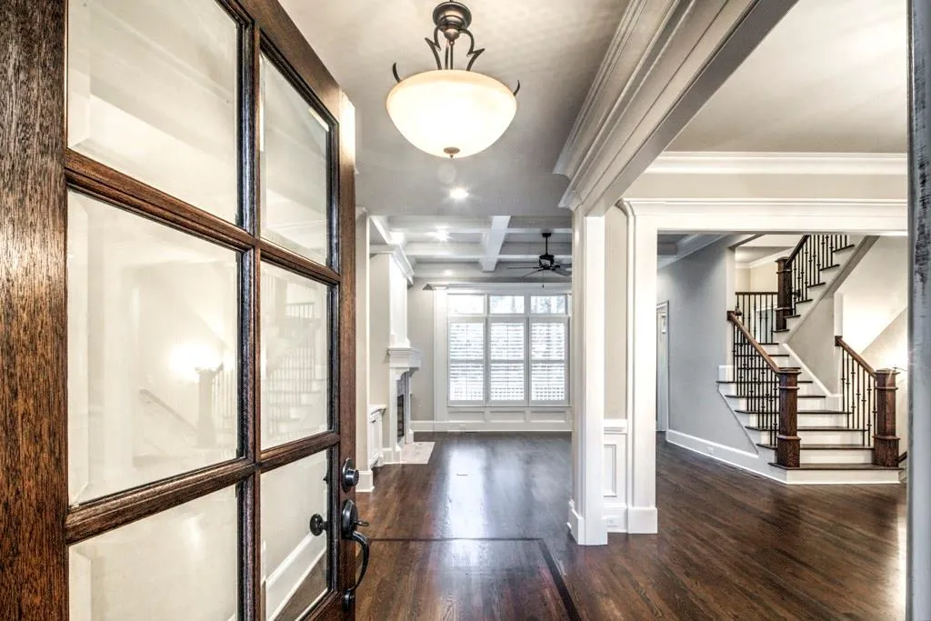 205 Skyridge Drive, Sandy Springs, Georgia 30350, 6 Bedrooms Bedrooms, ,5 BathroomsBathrooms,Residential,Sold,205 Skyridge Drive,5955205