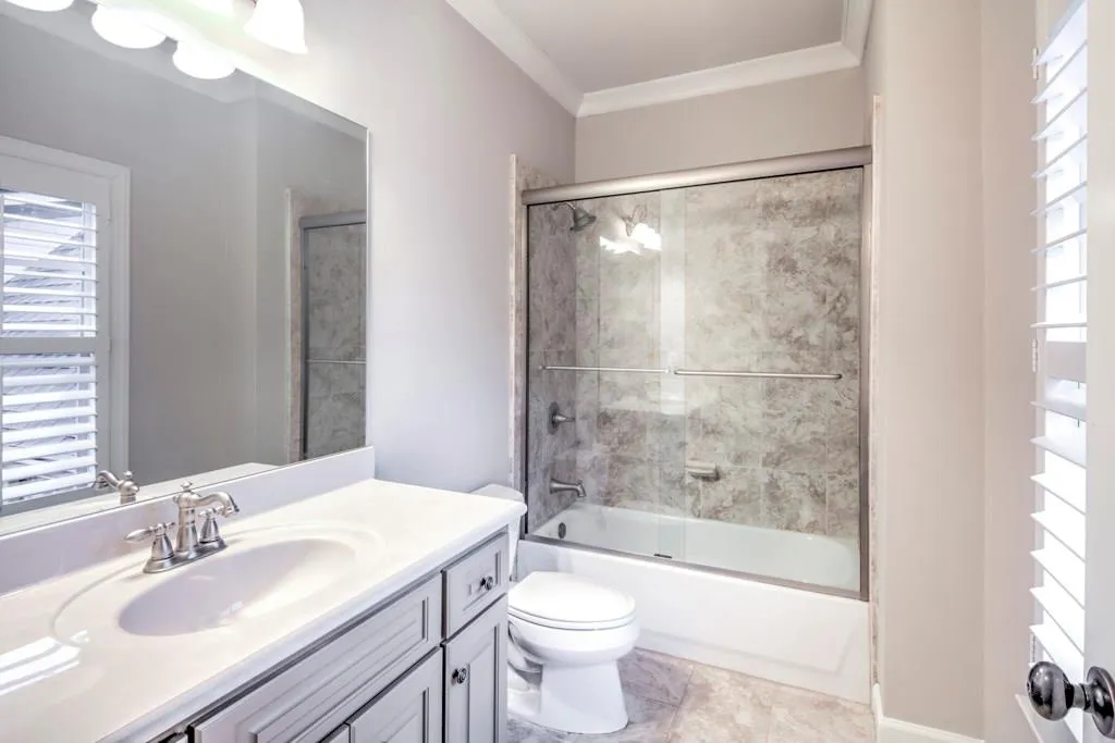 205 Skyridge Drive, Sandy Springs, Georgia 30350, 6 Bedrooms Bedrooms, ,5 BathroomsBathrooms,Residential,Sold,205 Skyridge Drive,5955205
