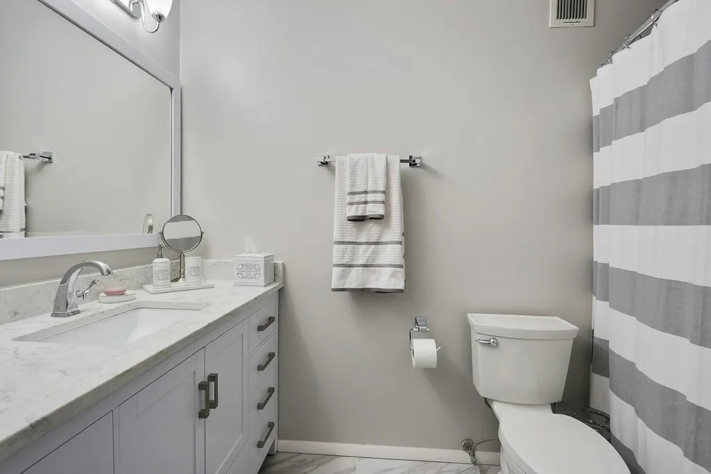 701 Woodcliff Drive, Sandy Springs, Georgia 30350, 1 Bedroom Bedrooms, ,1 BathroomBathrooms,Residential,Sold,701 Woodcliff Drive,6516484