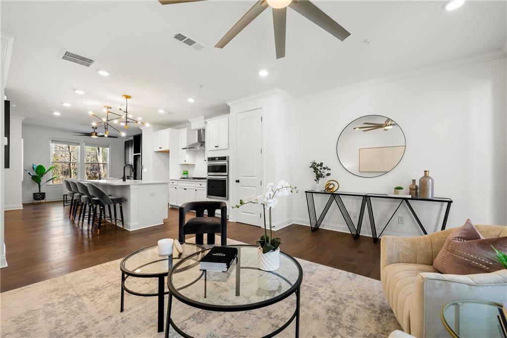 6531 Beacon Drive, Atlanta, Georgia 30328, 3 Bedrooms Bedrooms, ,3 BathroomsBathrooms,Residential,Sold,6531 Beacon Drive,7342625