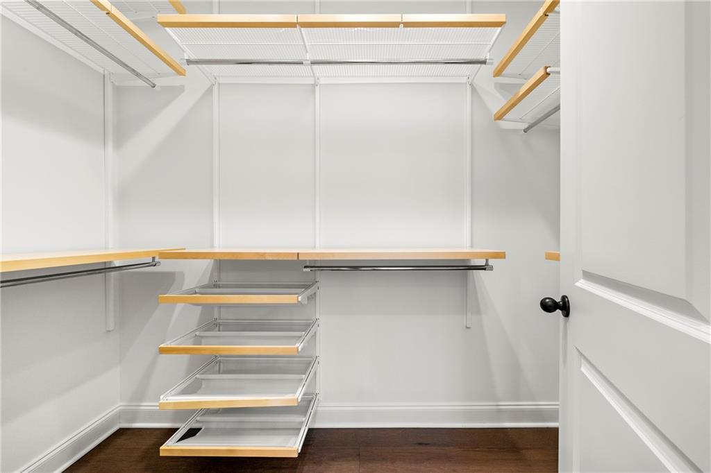 Primary Suite Walk-in Closet