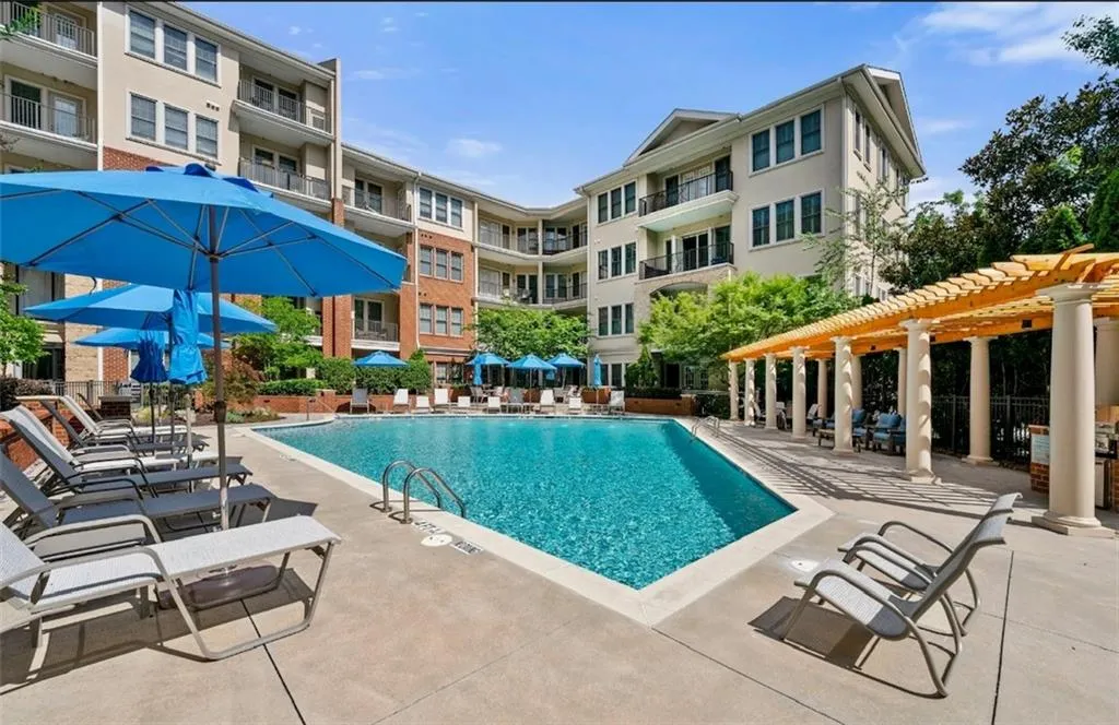 3621 Vinings Slope Se Unit 1432, Atlanta, Georgia 30339, 2 Bedrooms Bedrooms, ,2 BathroomsBathrooms,Residential,For Sale,3621 Vinings Slope Se Unit 1432,7629699