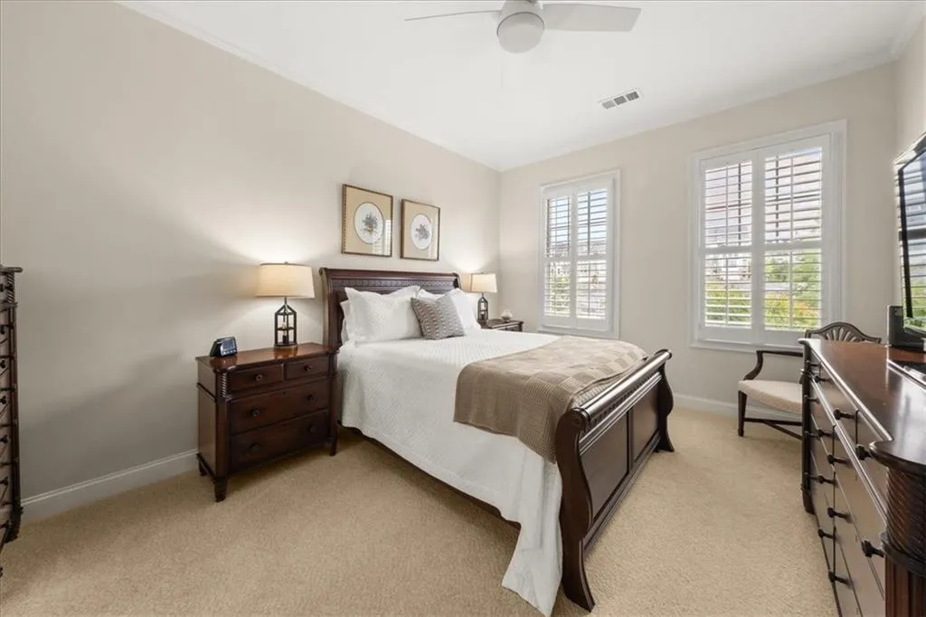 3621 Vinings Slope Se Unit 1432, Atlanta, Georgia 30339, 2 Bedrooms Bedrooms, ,2 BathroomsBathrooms,Residential,For Sale,3621 Vinings Slope Se Unit 1432,7629699