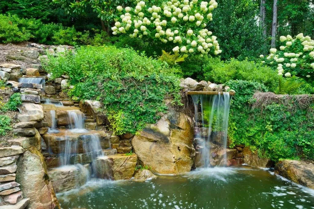 100 E Chambord Drive Nw, Atlanta, Georgia 30327, 5 Bedrooms Bedrooms, ,6 BathroomsBathrooms,Residential,Sold,100 E Chambord Drive Nw,7255430