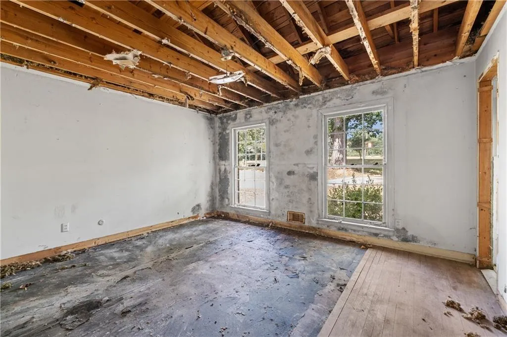 Front Bedroom 3