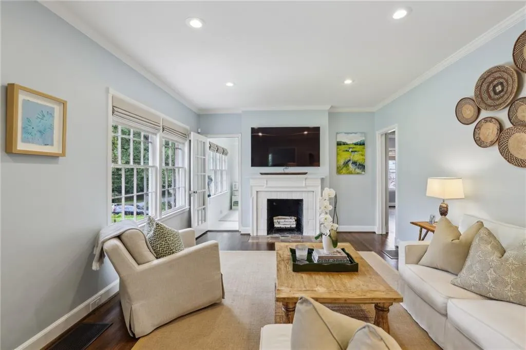 3029 Dale Drive Ne, Atlanta, Georgia 30305, 3 Bedrooms Bedrooms, ,2 BathroomsBathrooms,Residential,For Sale,3029 Dale Drive Ne,7618085