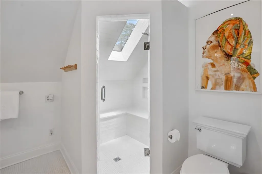3029 Dale Drive Ne, Atlanta, Georgia 30305, 3 Bedrooms Bedrooms, ,2 BathroomsBathrooms,Residential,For Sale,3029 Dale Drive Ne,7618085