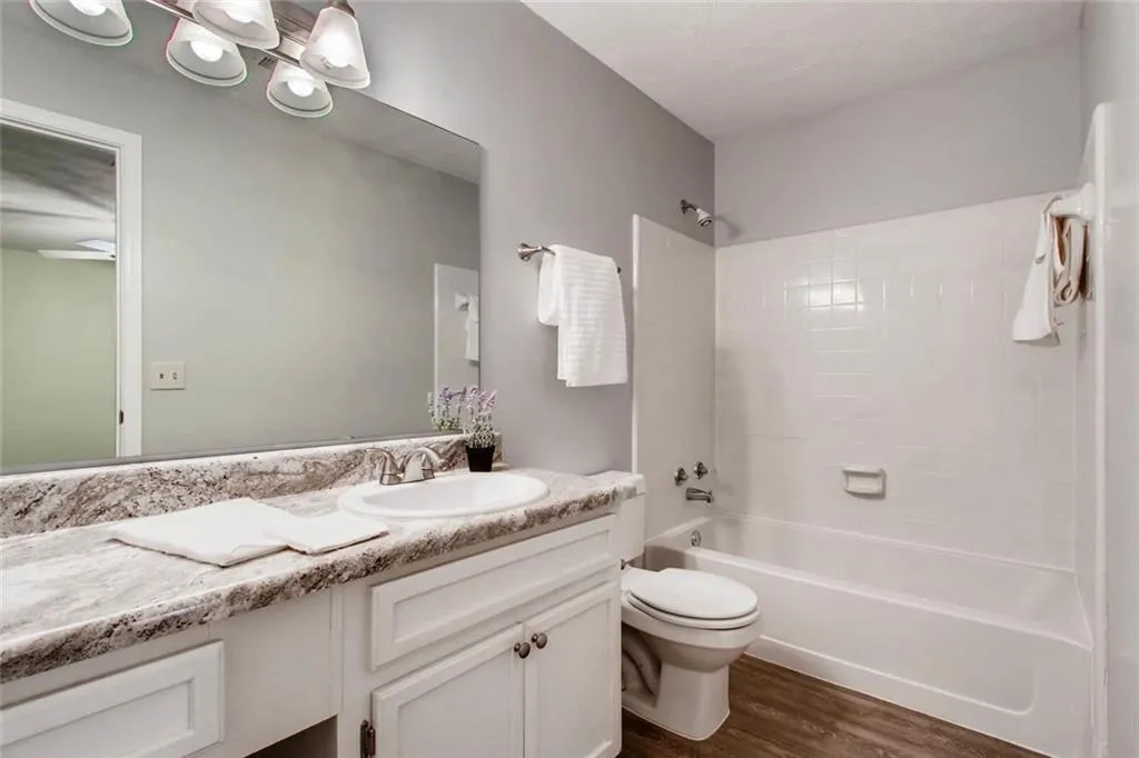 1310 Gettysburg Place, Sandy Springs, Georgia 30350, 2 Bedrooms Bedrooms, ,2 BathroomsBathrooms,Residential,Sold,1310 Gettysburg Place,6056651