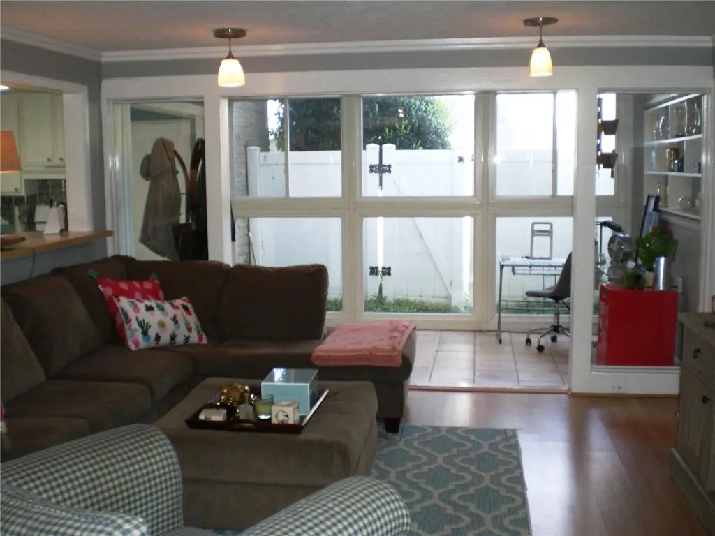 346 Carpenter Drive Unit 45, Atlanta, Georgia 30328, 2 Bedrooms Bedrooms, ,2 BathroomsBathrooms,Residential,Sold,346 Carpenter Drive Unit 45,6005105