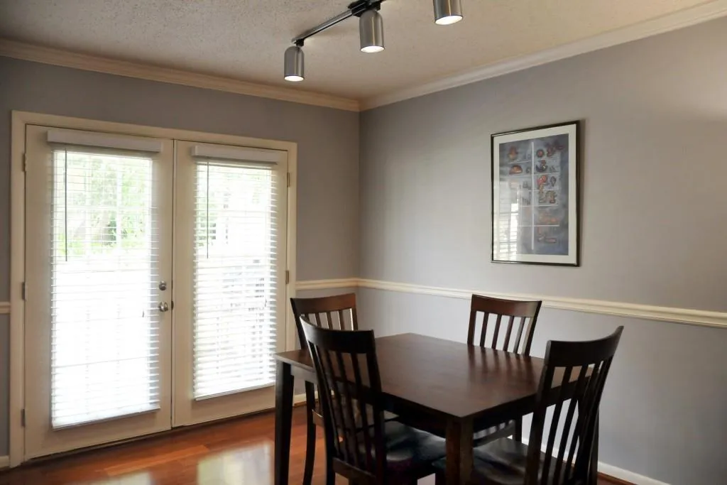 6900 Roswell Road Unit F11, Sandy Springs, Georgia 30328, 2 Bedrooms Bedrooms, ,2 BathroomsBathrooms,Residential,Sold,6900 Roswell Road Unit F11,5693106