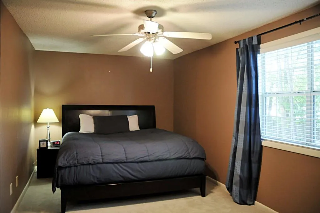 6900 Roswell Road Unit F11, Sandy Springs, Georgia 30328, 2 Bedrooms Bedrooms, ,2 BathroomsBathrooms,Residential,Sold,6900 Roswell Road Unit F11,5693106