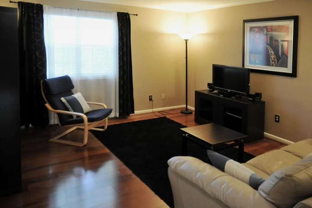 6900 Roswell Road Unit F11, Sandy Springs, Georgia 30328, 2 Bedrooms Bedrooms, ,2 BathroomsBathrooms,Residential,Sold,6900 Roswell Road Unit F11,5693106