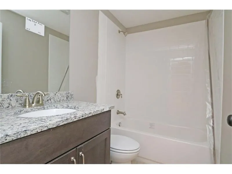 1015 Preswyck Way, Sandy Springs, Georgia 30328, 6 Bedrooms Bedrooms, ,5 BathroomsBathrooms,Residential,Sold,1015 Preswyck Way,5635339