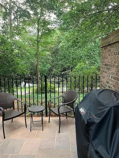 Balcony featuring grilling area