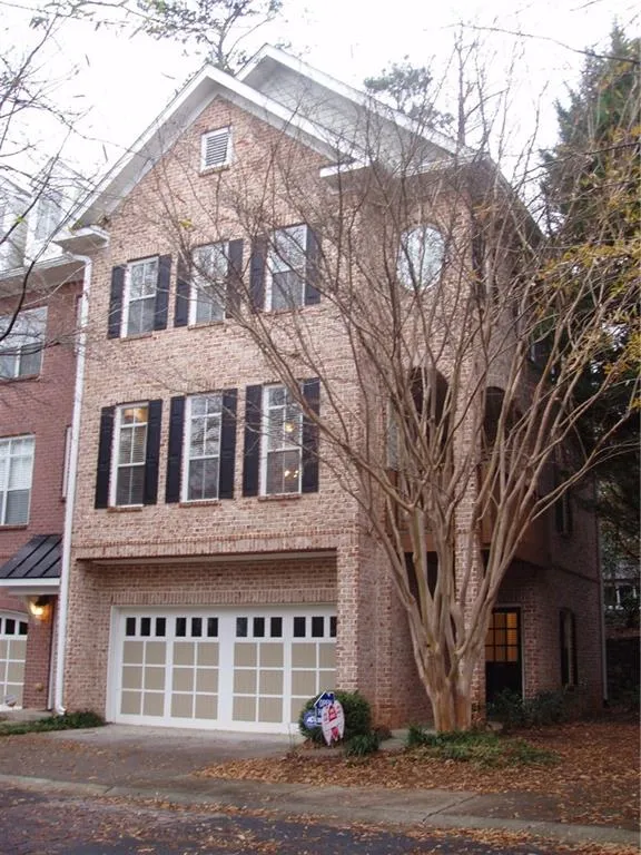 1096 Glenridge Place, Sandy Springs, Georgia 30342, 2 Bedrooms Bedrooms, ,2 BathroomsBathrooms,Residential,Sold,1096 Glenridge Place,6063232