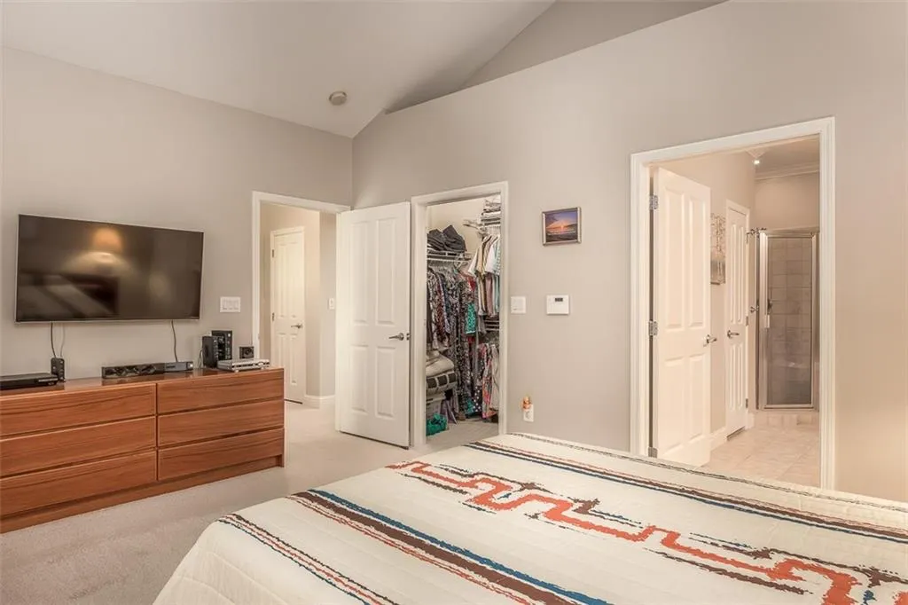 1096 Glenridge Place, Sandy Springs, Georgia 30342, 2 Bedrooms Bedrooms, ,2 BathroomsBathrooms,Residential,Sold,1096 Glenridge Place,6063232