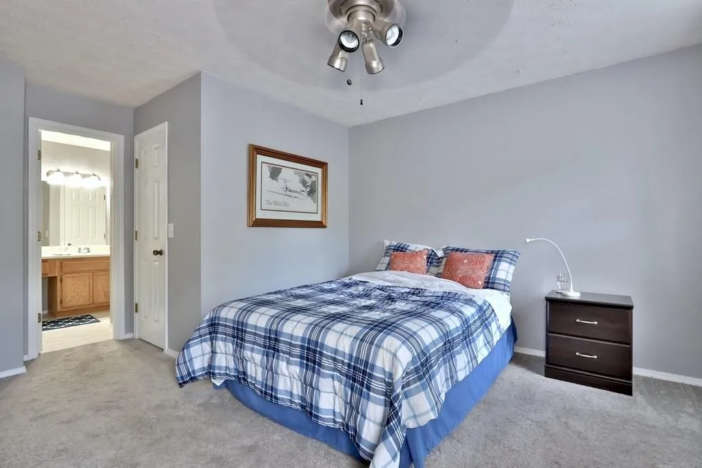 209 Gettysburg Place, Sandy Springs, Georgia 30350, 2 Bedrooms Bedrooms, ,2 BathroomsBathrooms,Residential,Sold,209 Gettysburg Place,6077391