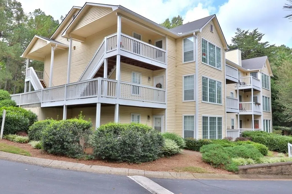 209 Gettysburg Place, Sandy Springs, Georgia 30350, 2 Bedrooms Bedrooms, ,2 BathroomsBathrooms,Residential,Sold,209 Gettysburg Place,6077391