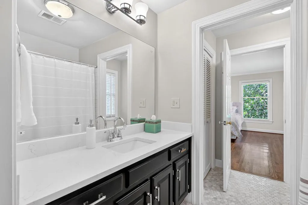 575 Valley Hall Drive, Sandy Springs, Georgia 30350, 6 Bedrooms Bedrooms, ,5 BathroomsBathrooms,Residential,For Sale,575 Valley Hall Drive,7601653
