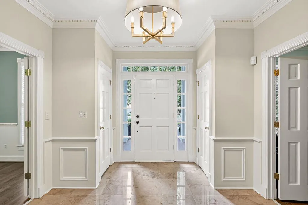 575 Valley Hall Drive, Sandy Springs, Georgia 30350, 6 Bedrooms Bedrooms, ,5 BathroomsBathrooms,Residential,For Sale,575 Valley Hall Drive,7601653