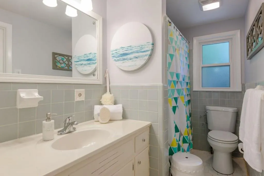 6870 Sunny Brook Lane, Sandy Springs, Georgia 30328, 4 Bedrooms Bedrooms, ,3 BathroomsBathrooms,Residential,Sold,6870 Sunny Brook Lane,6041191