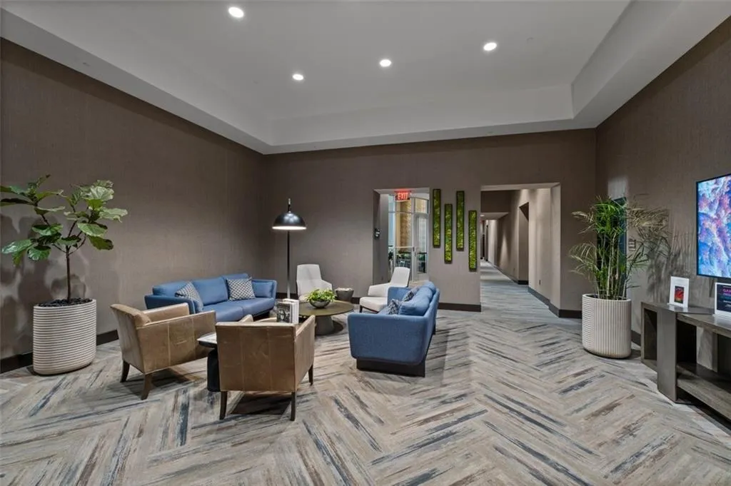 1080 Peachtree Street Unit 1703, Atlanta, Georgia 30309, 2 Bedrooms Bedrooms, ,2 BathroomsBathrooms,Residential,For Sale,1080 Peachtree Street Unit 1703,7664972