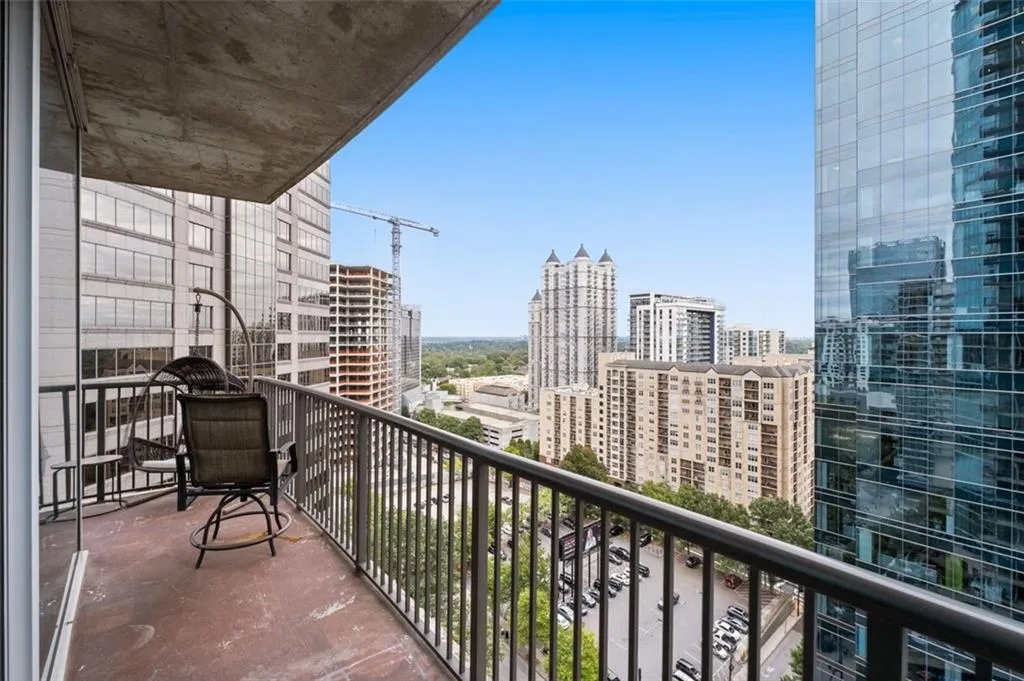1080 Peachtree Street Unit 1703, Atlanta, Georgia 30309, 2 Bedrooms Bedrooms, ,2 BathroomsBathrooms,Residential,For Sale,1080 Peachtree Street Unit 1703,7664972