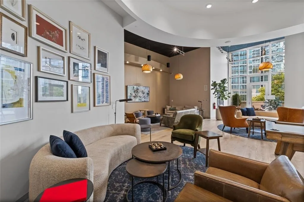 1080 Peachtree Street Unit 1703, Atlanta, Georgia 30309, 2 Bedrooms Bedrooms, ,2 BathroomsBathrooms,Residential,For Sale,1080 Peachtree Street Unit 1703,7664972