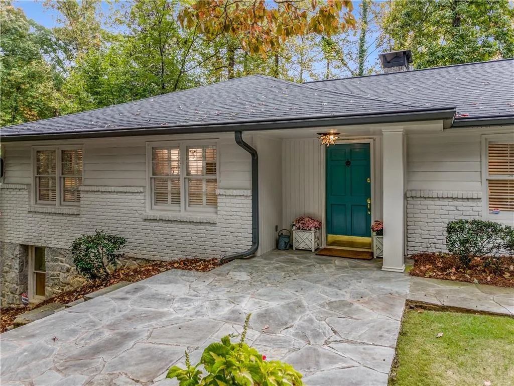 445 Highbrook Drive, Atlanta, Georgia 30342, 4 Bedrooms Bedrooms, ,3 BathroomsBathrooms,Residential,Sold,445 Highbrook Drive,7132734